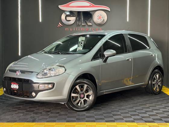 FIAT PUNTO 1.4 ATTRACTIVE 8V FLEX 4P MANUAL FIAT PUNTO 1.4 ATTRACTIVE 8V FLEX 4P MANUAL